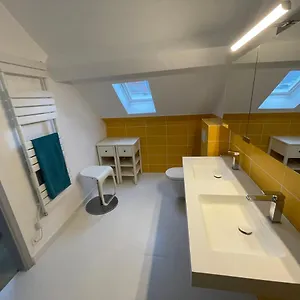 Bed & Breakfast Bxl, Brussels