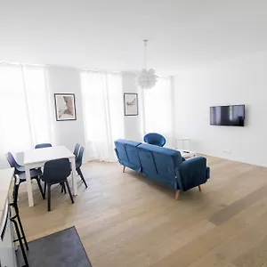 Bed & Breakfast Travelease - Midi, Brussels