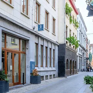 B-aparthotel Grand Place Lägenhetshotell