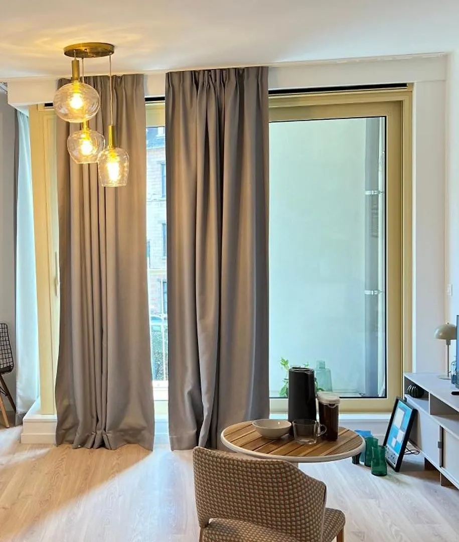 Bed and Breakfast Brussels Center 0*,  Бельгия